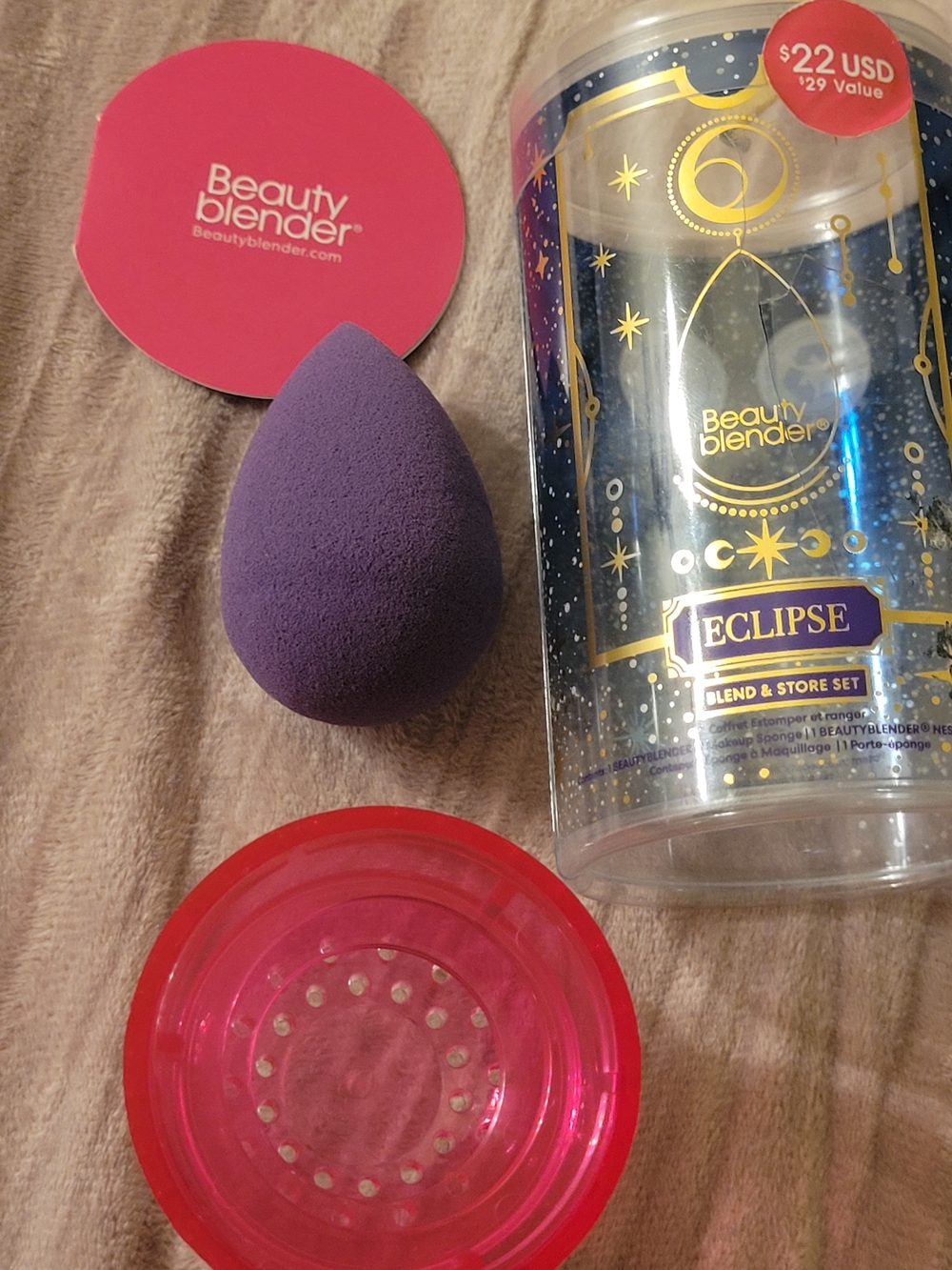 Beautyblender Eclipse Purple Makeup Sponge Blend & Store Set
